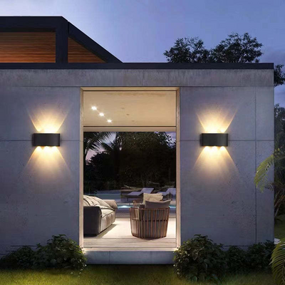 Outdoor Waterproof Aluminum LED Wall Light