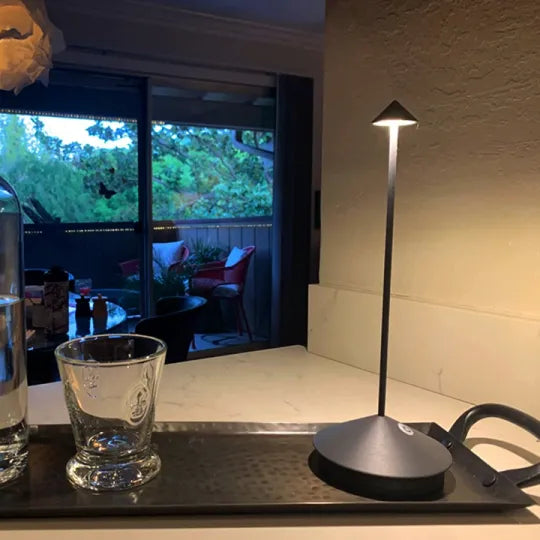 Wireless LED Table Lamp with Humidifier Function