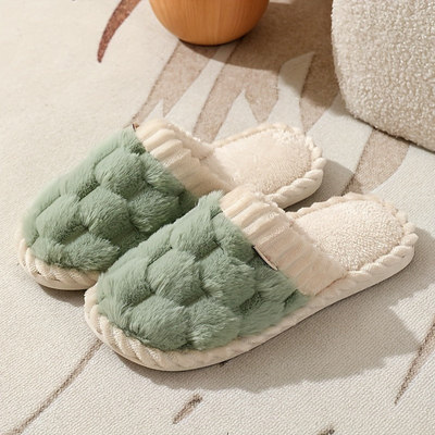 Closed-Toe Winter Slippers – Soft Fleece Lined Indoor Shoes