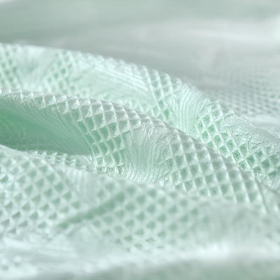 Summer Breeze Bamboo Cooling Blanket for Hot Sleepers