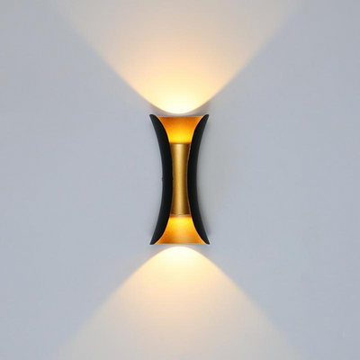 Durable Outdoor Waterproof LED Aluminum Wall Lamp
