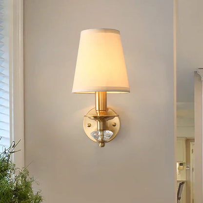 RayGlow – LED Wall Lamp with Stylish American Design