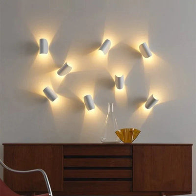 Modern LED Wall Lamp – Minimalist Industrial Design