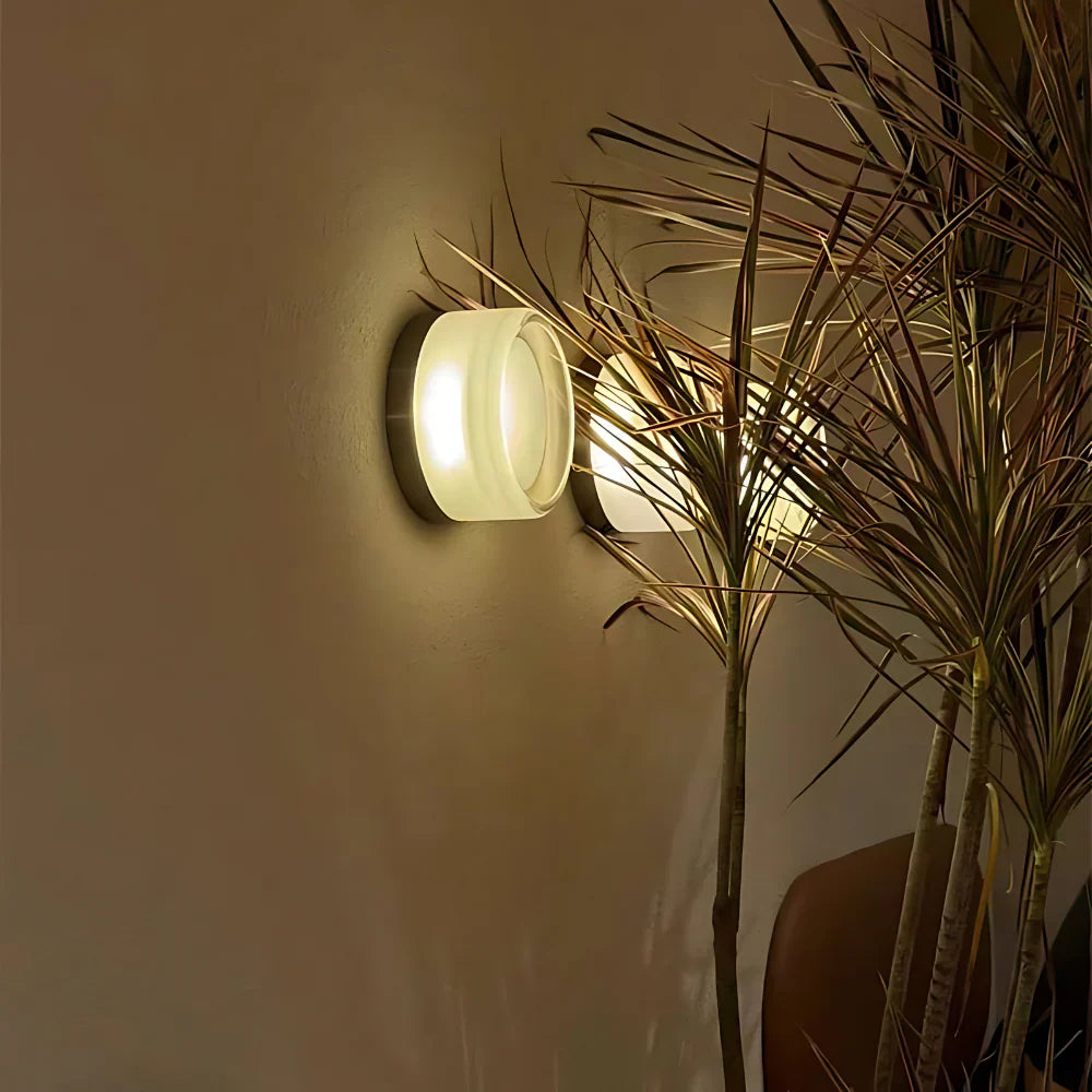 Luminous LED Aluminum Wall Light – Minimalist Design