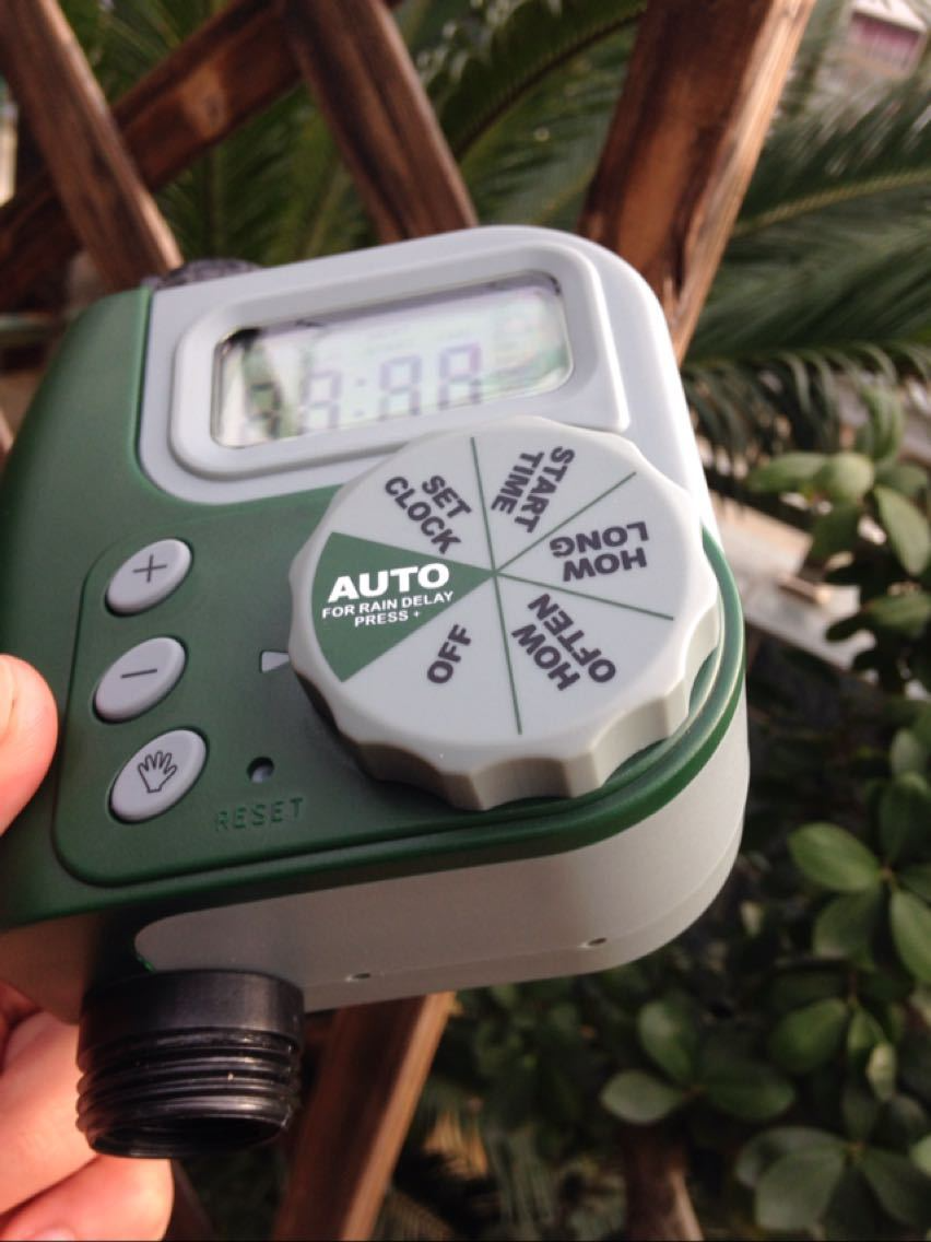 Digital Garden Irrigation Timer with LCD Faucet Controller