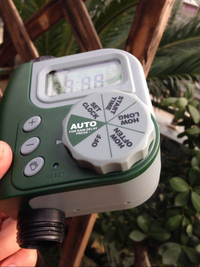 Digital Garden Irrigation Timer with LCD Faucet Controller