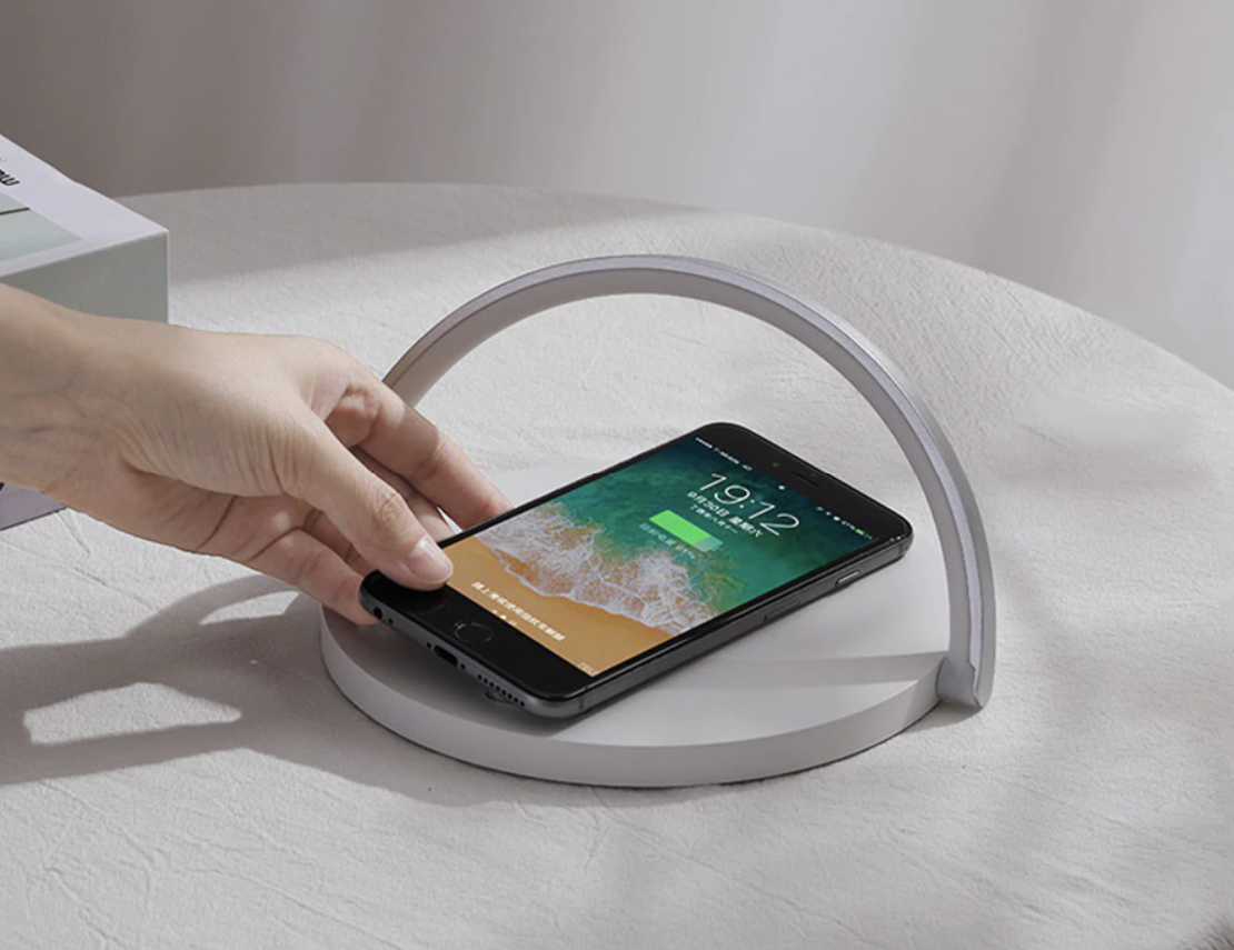 Bowlight Design 3-in-1 Night Light – Wireless Charger & Lamp