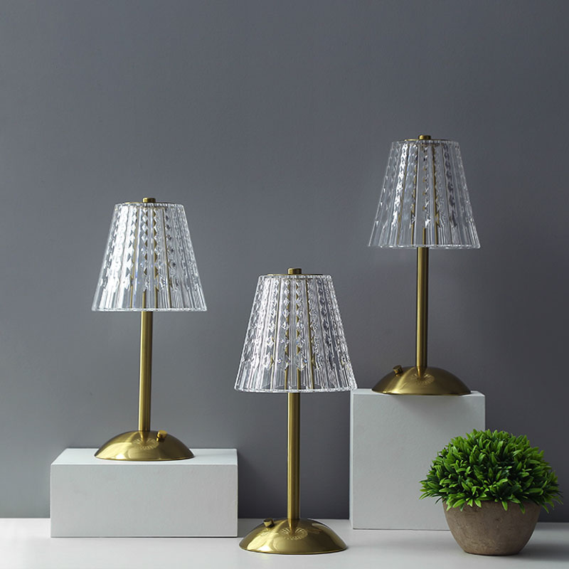 Vintage Crystal LED Table Lamp with Adjustable Brightness