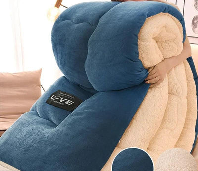 Cozy Winter Duvet with Soft Velvet Finish