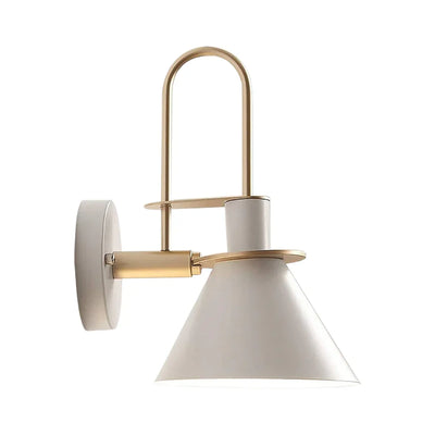 Minimalist Wall Lamp with Modern Sleek Design