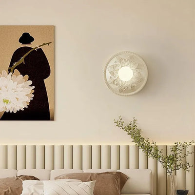 BrewGlow Resin Wall Lamp – Milky Coffee Modern Light Fixture