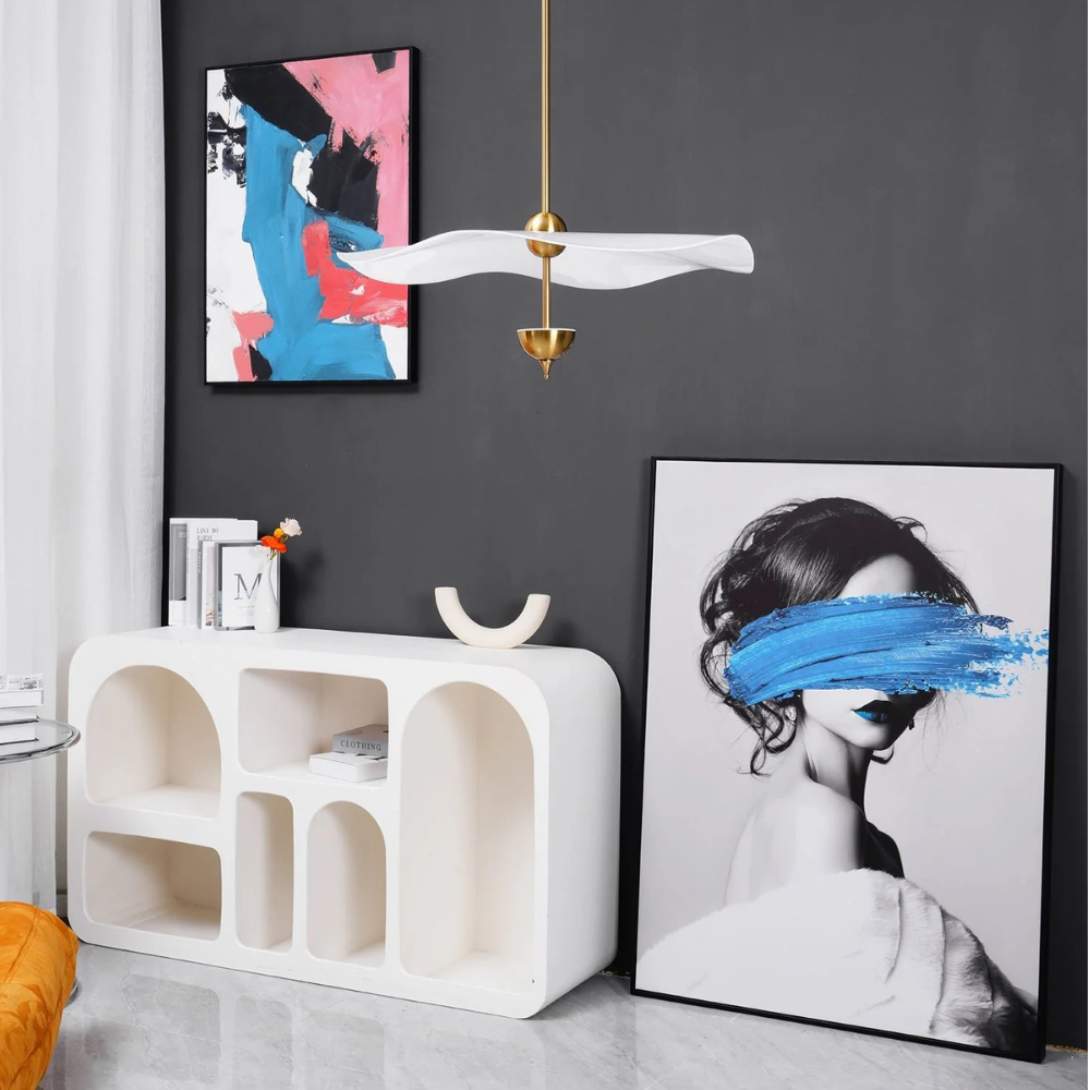 Lotus Pendant Light – Modern Floral Design