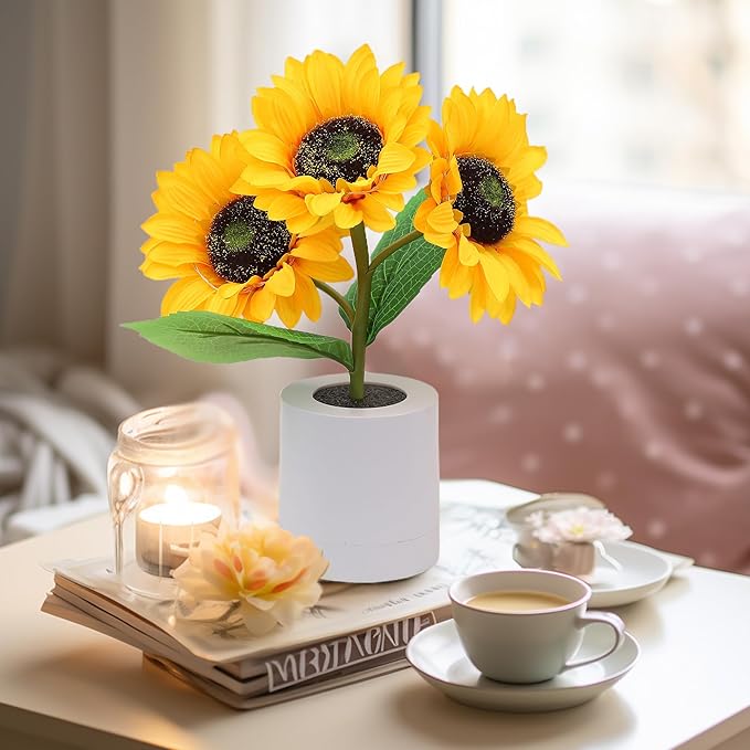 Shimmering Sunflower LED Table Lamp