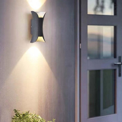 Durable Outdoor Waterproof LED Aluminum Wall Lamp