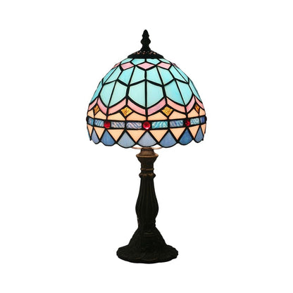 LightBreeze - Tiffany-style lamp made of colored glass with lead lines