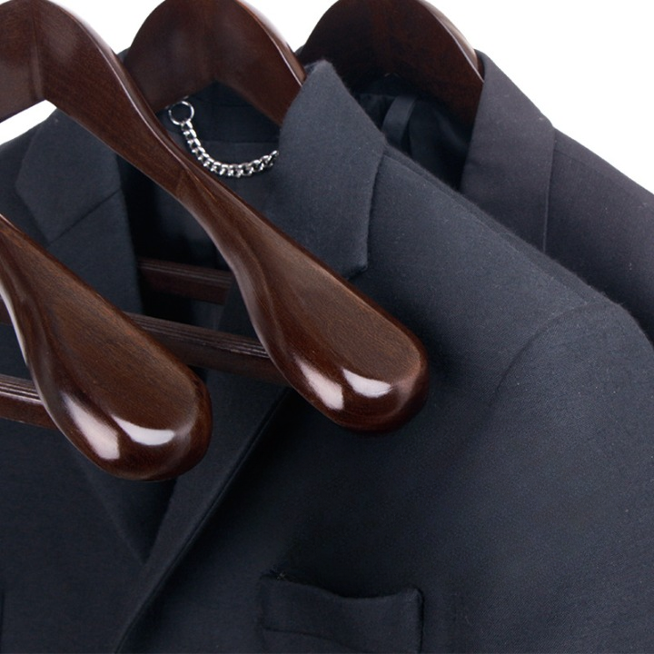 Luxury Wooden Clothes Hangers with Curved Design