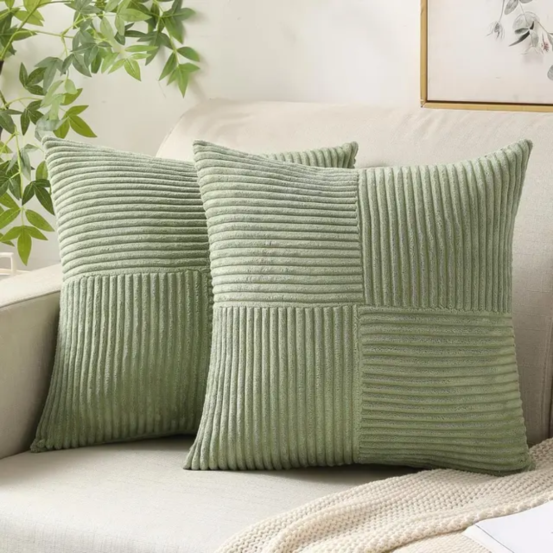 Plush Throw Pillow with Hidden Zipper