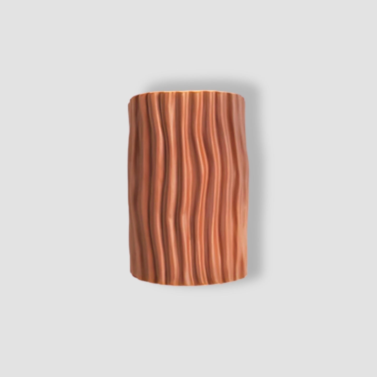 ScandiLuxe – Resin Wall Light with Warm and Inviting Glow