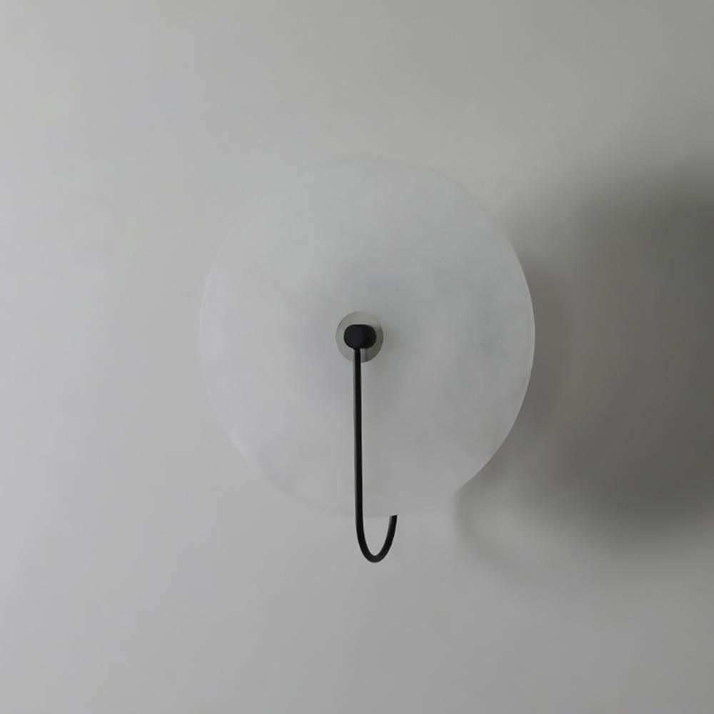 Alabaster LED Wall Lamp – Modern Ambient Lighting