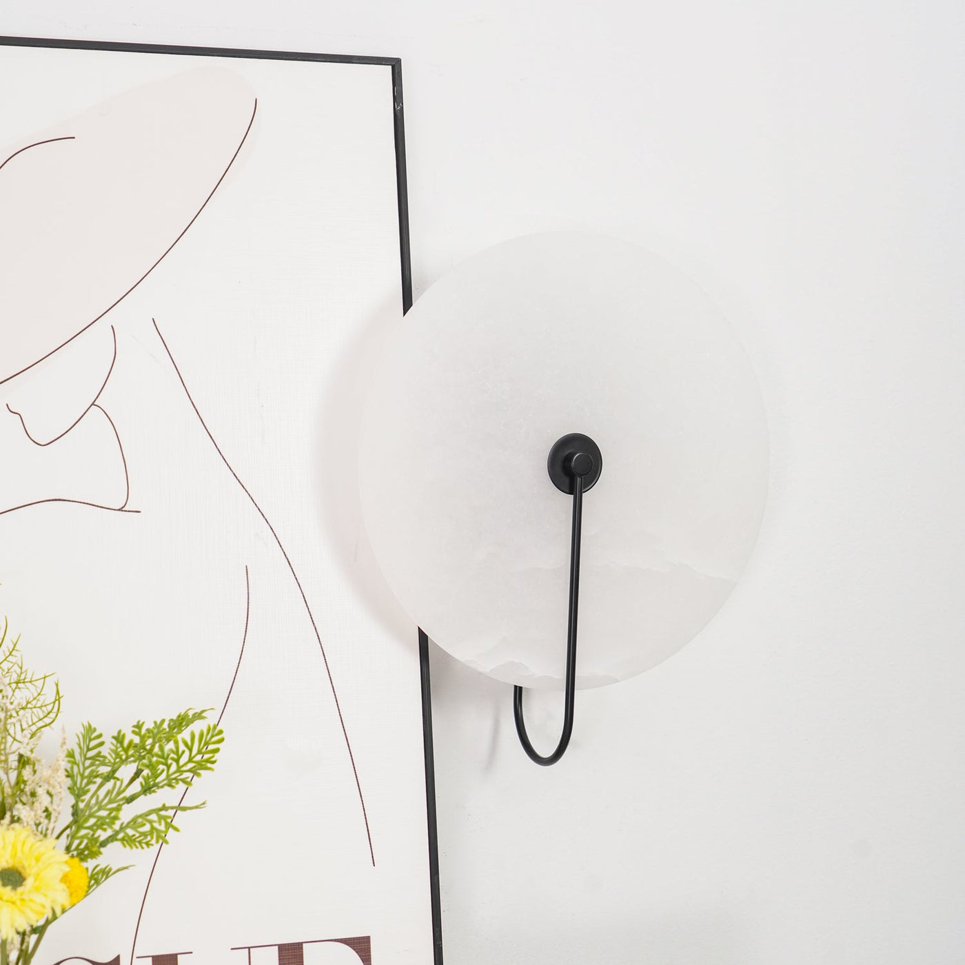 Alabaster LED Wall Lamp – Modern Ambient Lighting