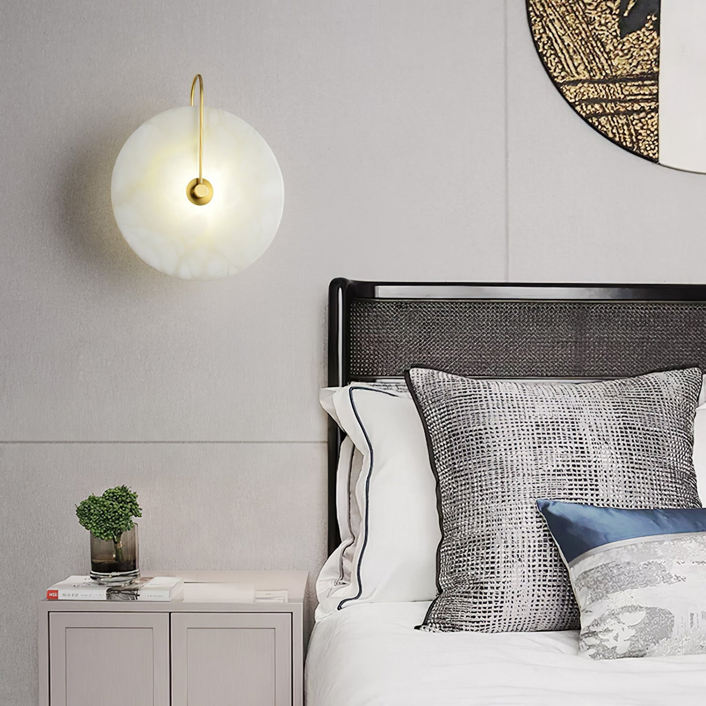 Alabaster LED Wall Lamp – Modern Ambient Lighting