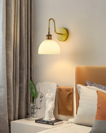 HeritageGlow – Classic Wall Lamp with Luxurious Elegance