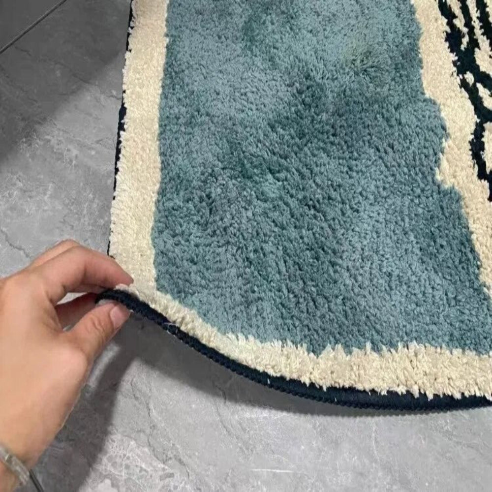 Abstract Non-Slip Bath Mat – Soft Luxury Design
