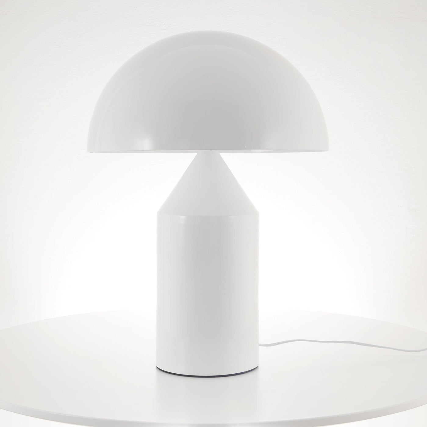 Atollo Metal LED Table Lamp – Modern Geometric Design