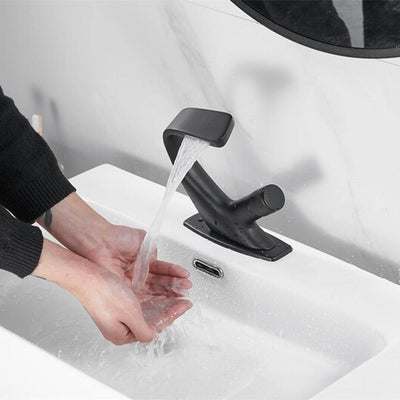 Modern Bathroom Sink Mixer Faucet – Stylish Chrome Tap