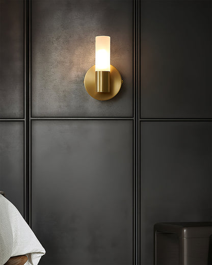 CylindraBeam– Chic Cylindrical Wall Lamp for Timeless Ambience