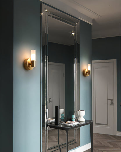 CylindraBeam– Chic Cylindrical Wall Lamp for Timeless Ambience