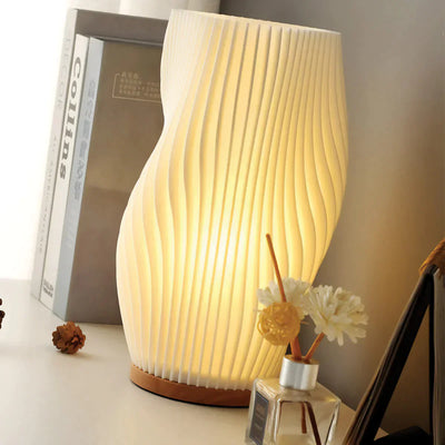 Wavecrest Lamp – Sleek USB-Powered Dimmable Table Lamp