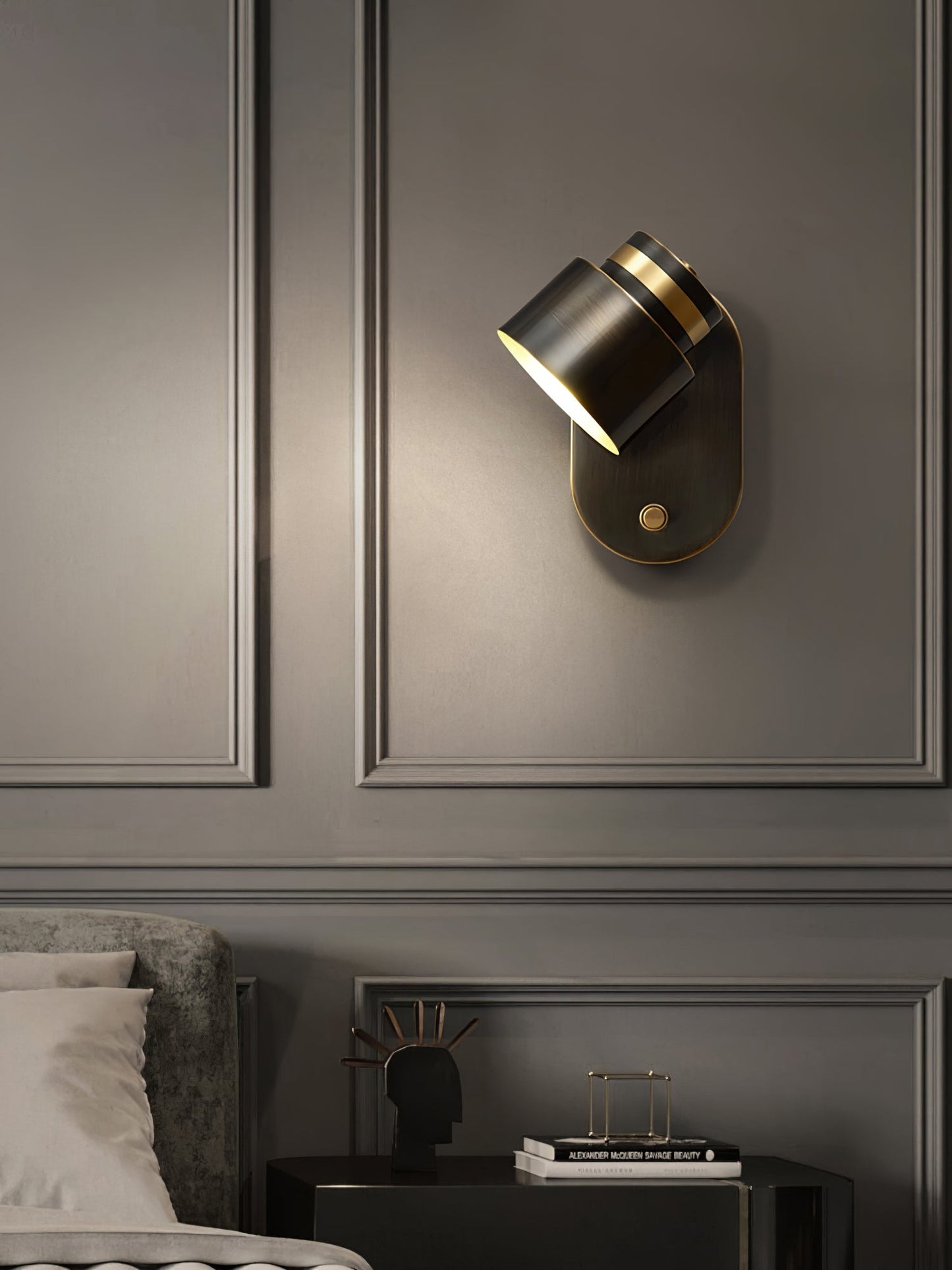 ShadowLume - Glossy Wall Sconce