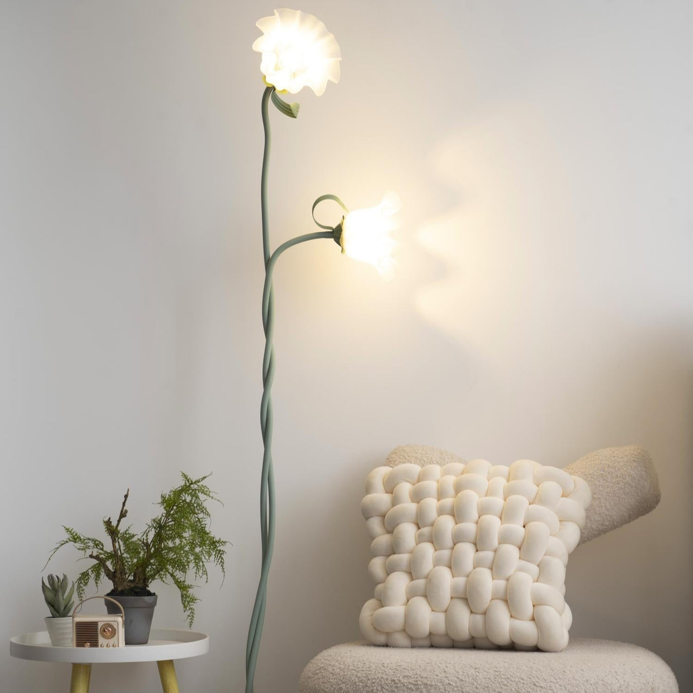 Calla Flowers LED Floor Lamp with Matte Green Finish