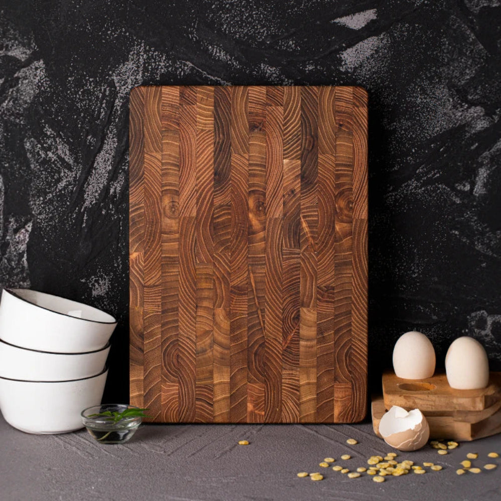 End-Grain Wooden Cutting Board – Durable Chef Chopping Block