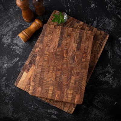 End-Grain Wooden Cutting Board – Durable Chef Chopping Block