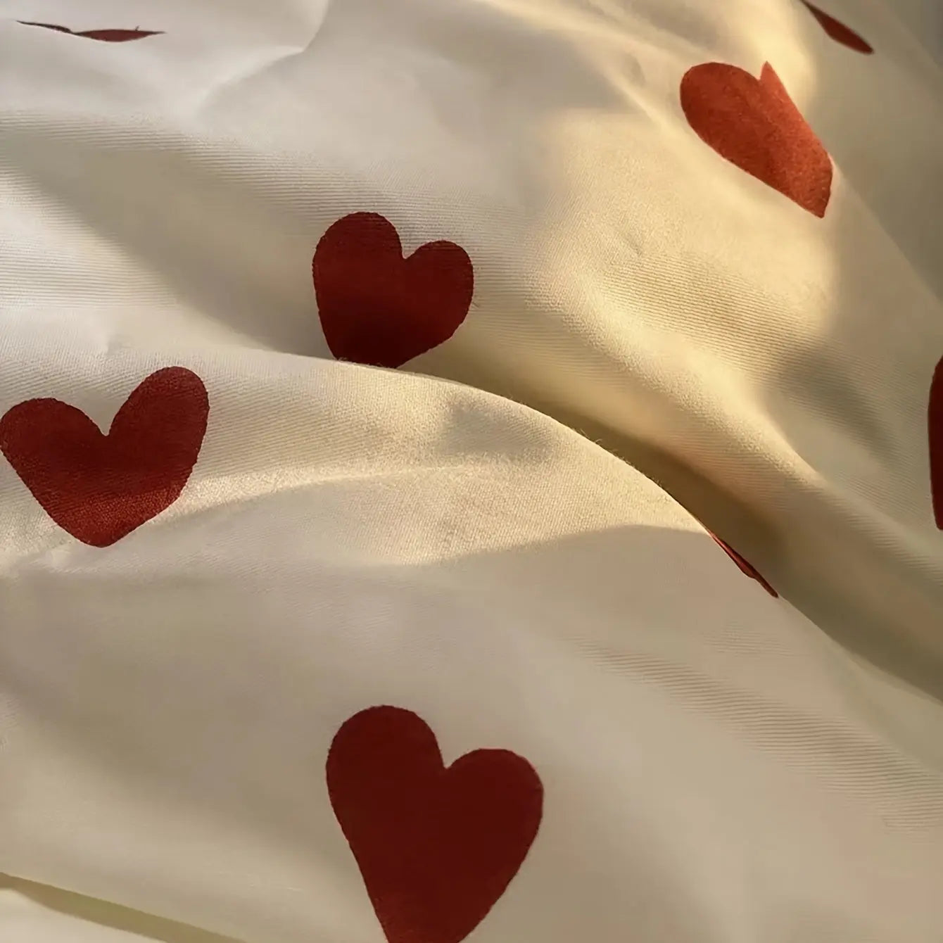 Heart Print Bedding Set – Soft Polyester Design