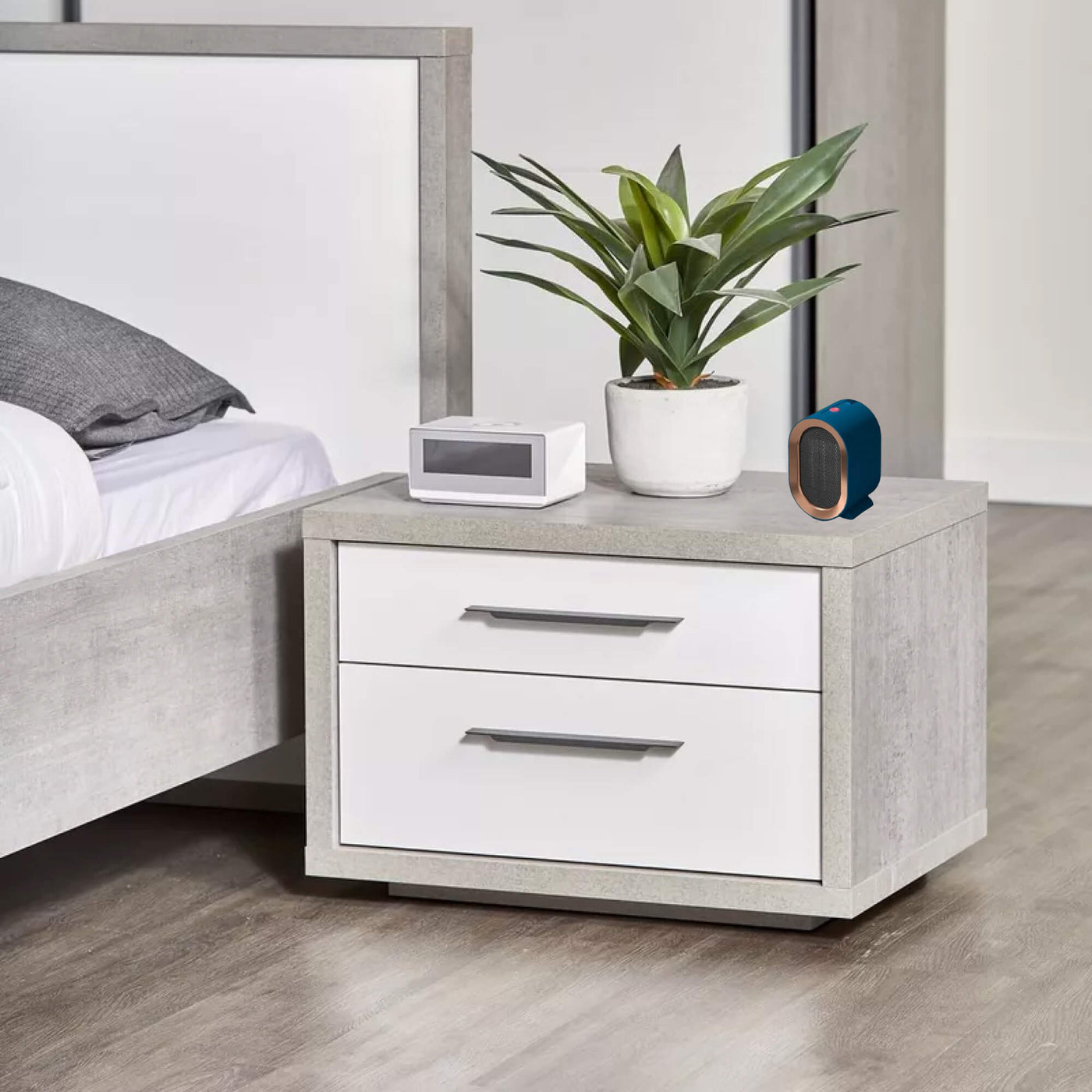 Portable Ceramic Space Heater with Fast Quiet Heating