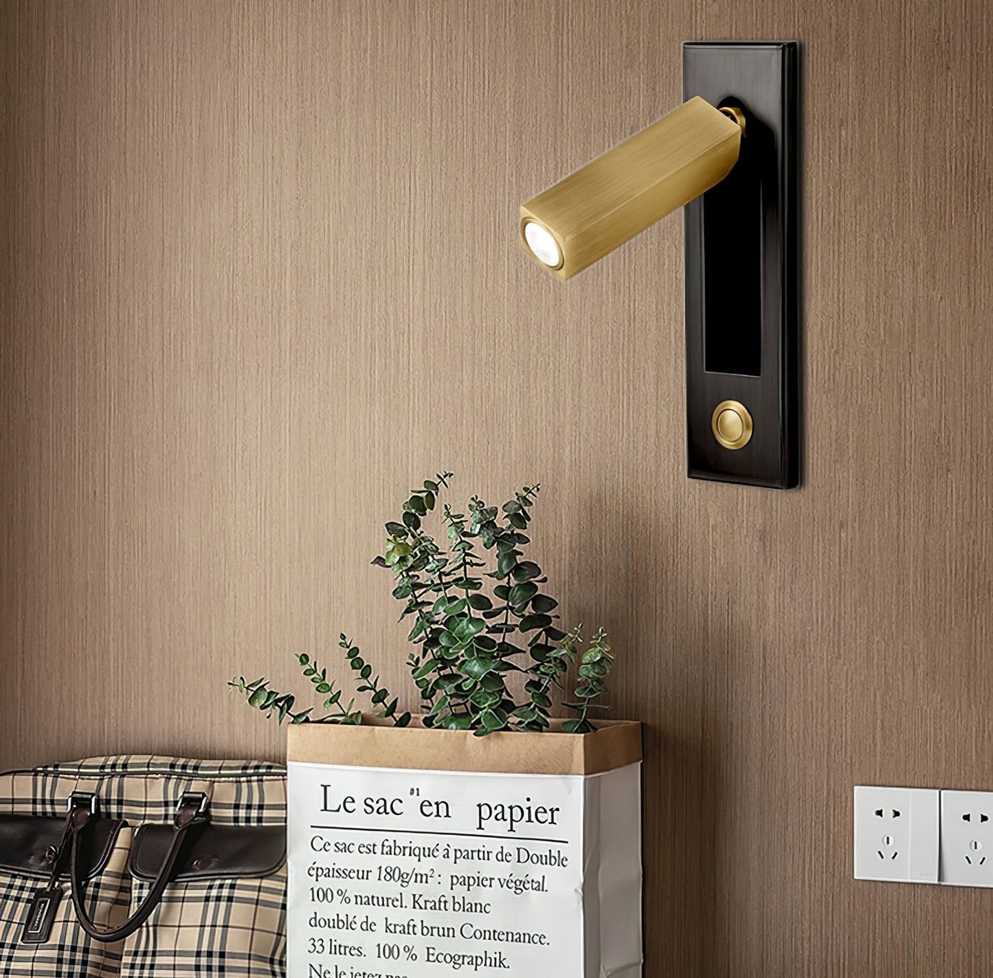 Built-in Wall Lamp for the Night