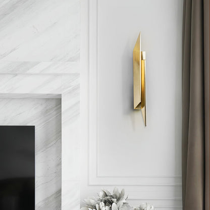 TechGlow – Sleek Modern Wall Light with Advanced Design
