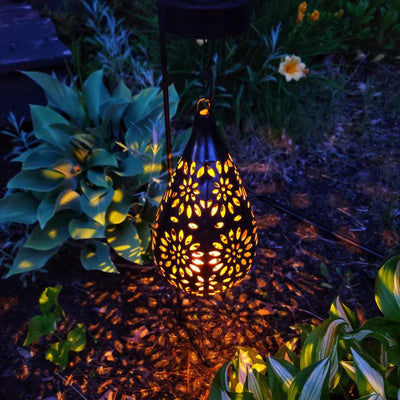 Solar Drop Garden Light with Warm White LED – Waterproof Outdoor Lighting