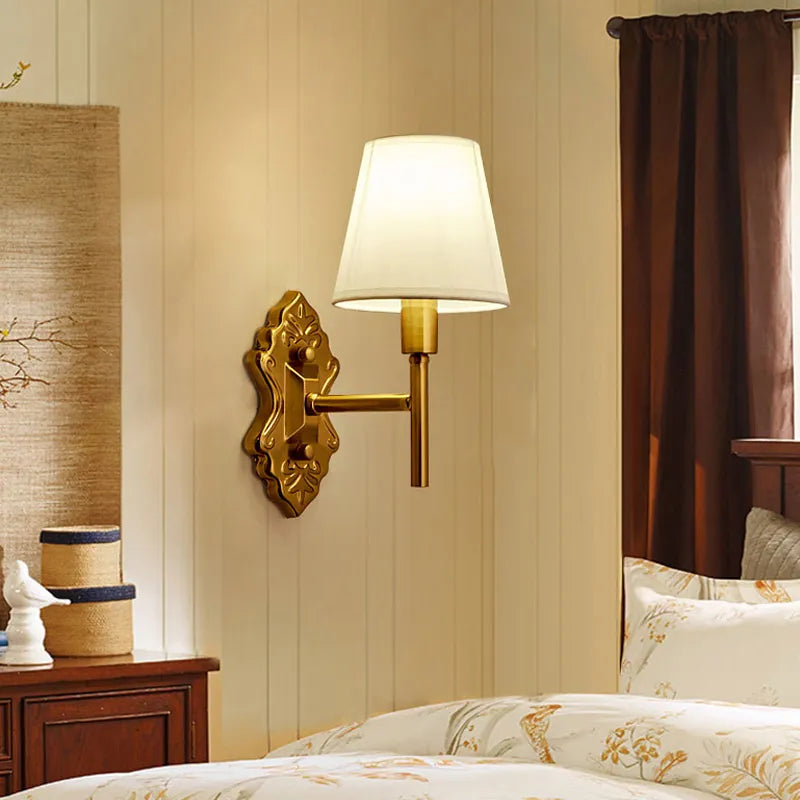 RayGlow – LED Wall Lamp with Stylish American Design