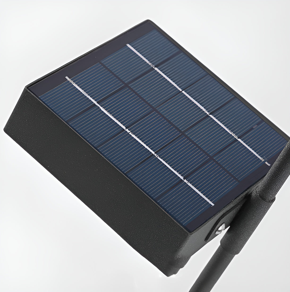 Garduru Modern Solar Outdoor LED Lamps – Weather-Resistant Lighting