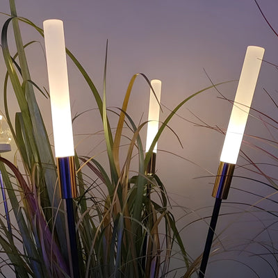 Garduru Modern Solar Outdoor LED Lamps – Weather-Resistant Lighting