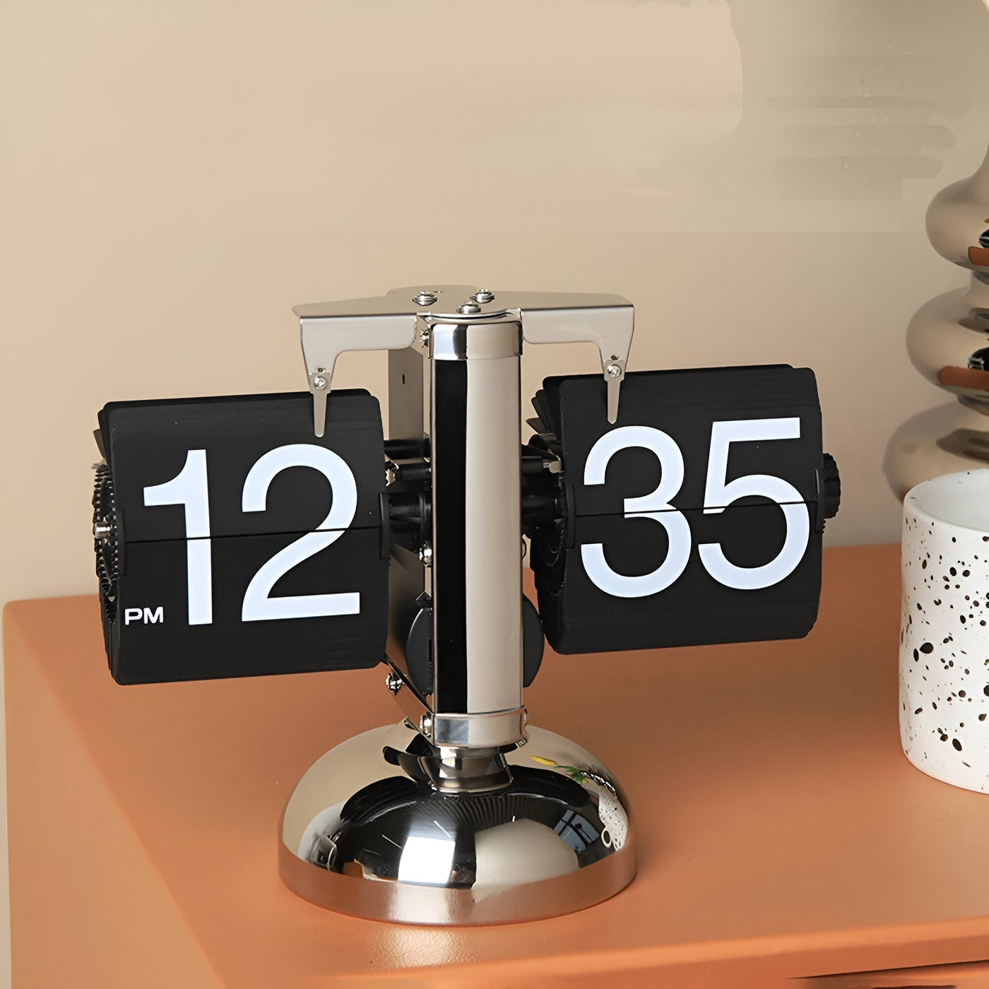 Minimalist Flip Clock Automatic Retro Desk Clock