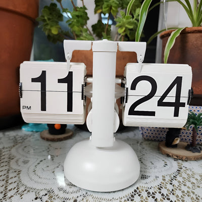 Minimalist Flip Clock Automatic Retro Desk Clock