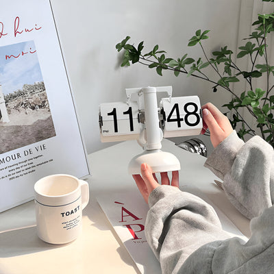 Minimalist Flip Clock Automatic Retro Desk Clock