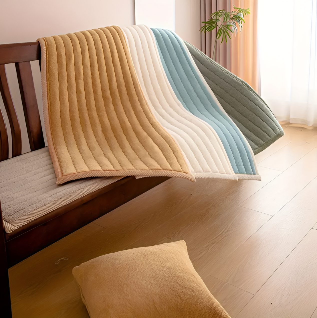 PolyesPlush Sofa Cover – Non‑Slip Pet‑Friendly Couch Protector