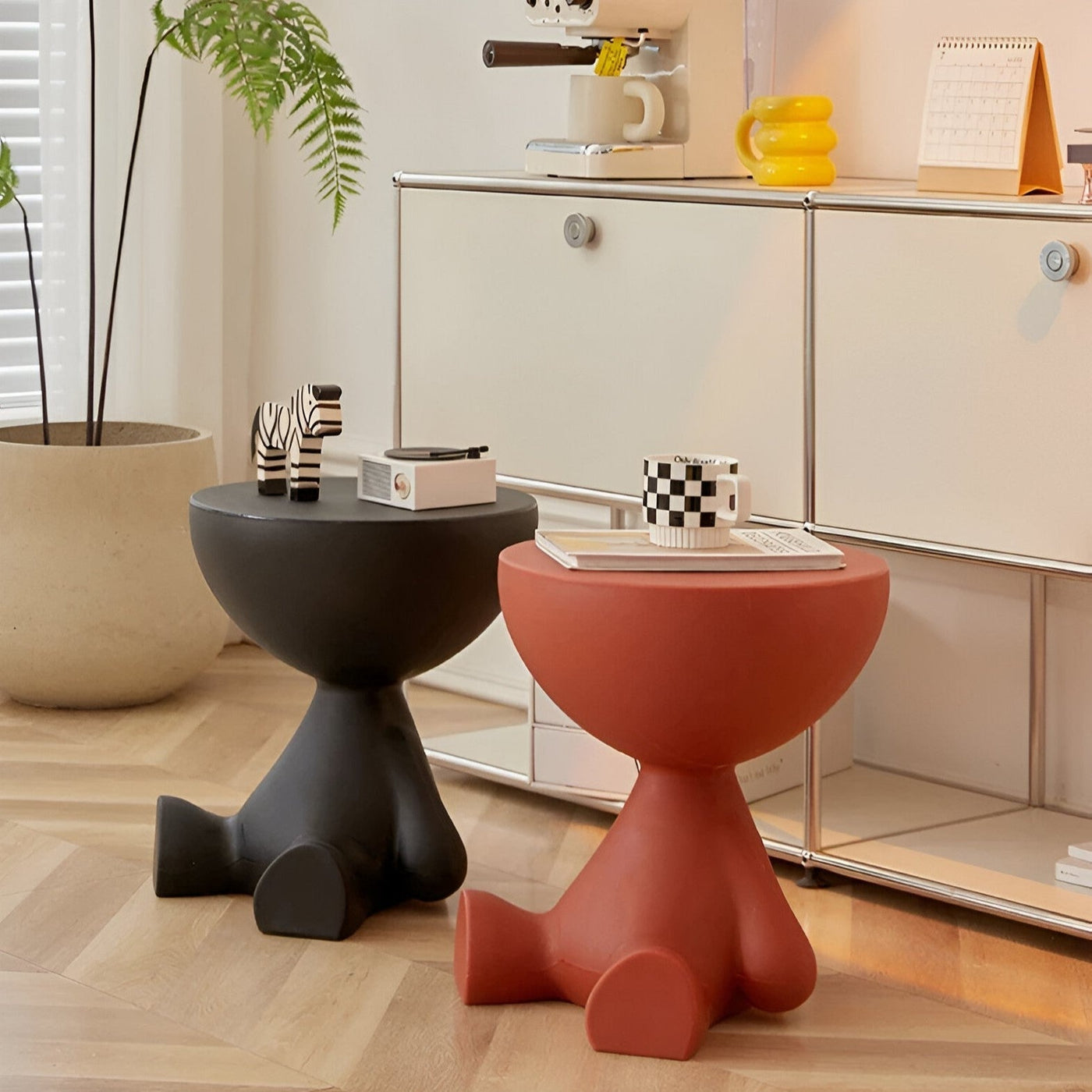 Round Plastic Coffee Table