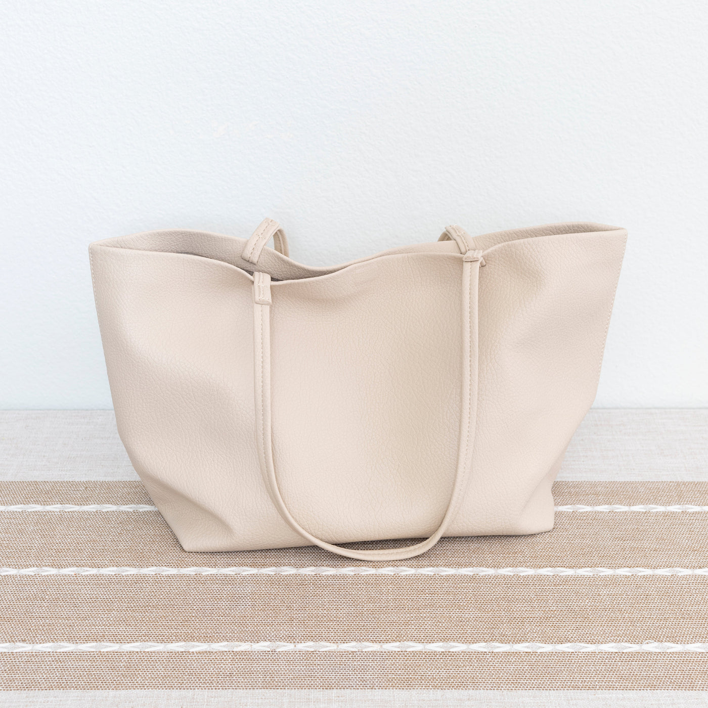 Urban Chic Large Carryall Tote for Work & Travel